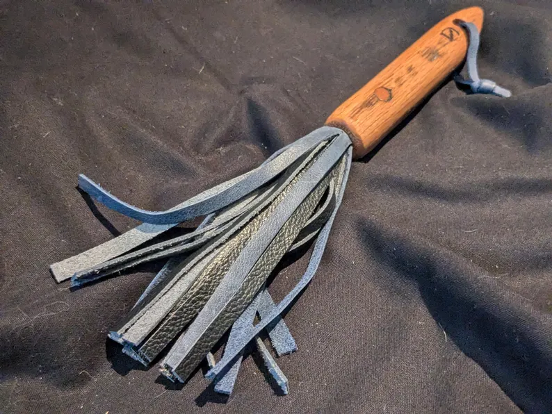 Barrel of Pain Hand Crafted Mini Kink / BDSM Flogger made from Whisky Barrel Oak and Repurposed Leather - Image 2