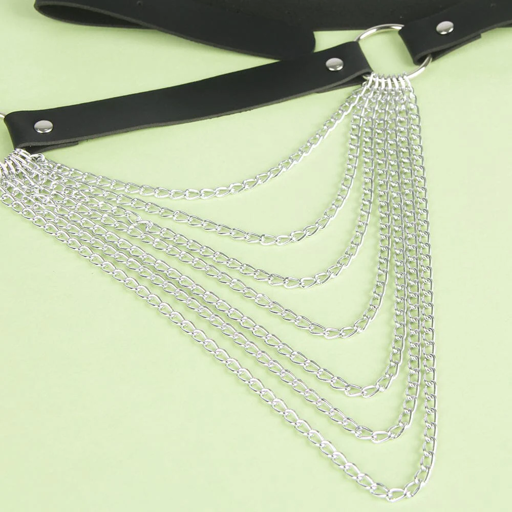 Scandals Fashion Belt with Chains - Stylish and Trendy Accessory for Any Outfit - Image 4